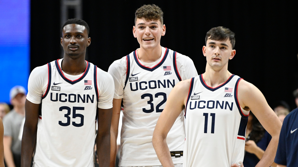 uconn basketball roster